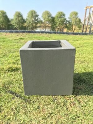 กระถางปูนเปลือยสี่เหลี่ยมจัตุรัส 30*30