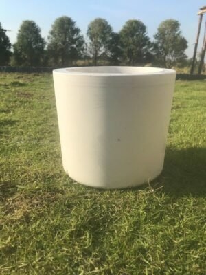 กระถางปูนกลมแท่ง 30x30 cm.