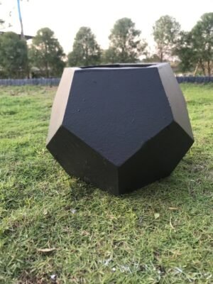 กระถางปูนบอลเล็ก